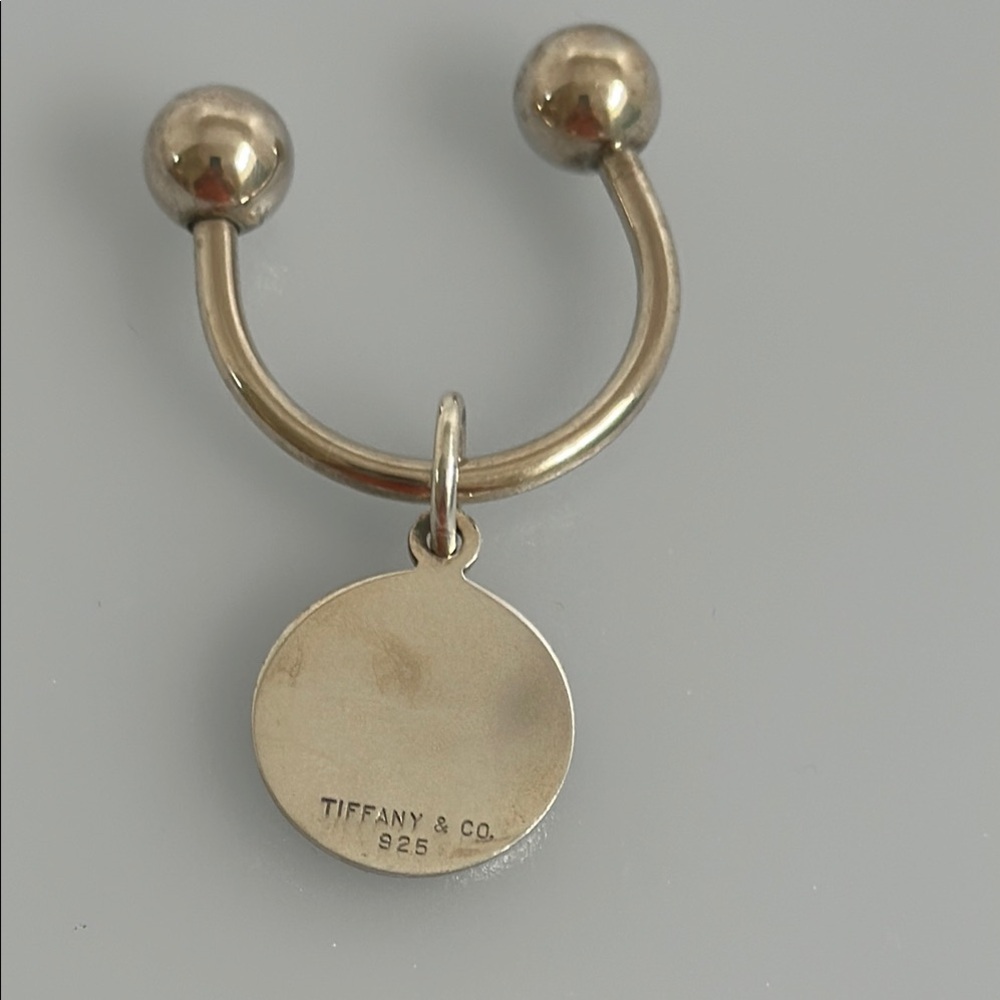 Tiffany & Co. Silver Minimalist Design - Picture 3 of 9